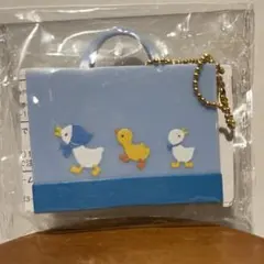 新品・未使用　ファミリア　カプセルトイ　ガチャガチャ　水色　アヒル