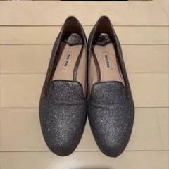 【値下げ】miu miu グレー グリッター フラットシューズ