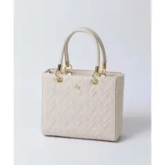 ALTROSE アルトローズ キルティング トートバッグ アイボリー