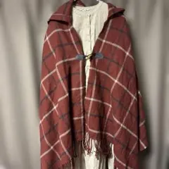 SM2✴︎未使用フード付き赤系チェックポンチョ値下げ