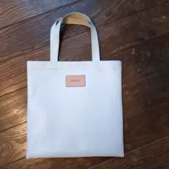 ホワイトレザー トートバッグ