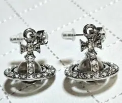 【クリア】Vivienne Westwood スモールオーブ ピアス