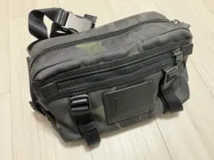 COACH カモフラージュ ボディバッグ