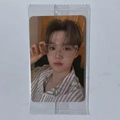 treasure トレジャー DOYOUNG ドヨン トレカ 香港 ①