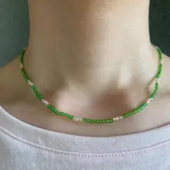 【No.7】ビーズネックレス 緑と淡いピンク 金属アレルギー対応 ハンドメイド