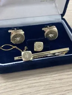 ゴールド デザイン カフリンクスセット◇