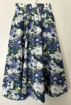 花柄フレアスカート ひざ下丈　春夏服
