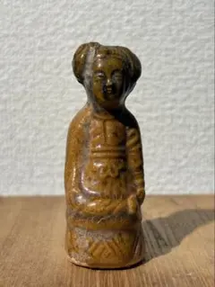 中国古玩 唐三彩 黄釉 陶器 人物像 仏像 中国古玩 唐三彩 黄釉 陶器 人物像 仏像 - メルカリ