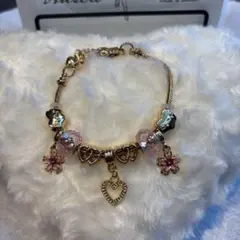 ピンクビーズ ハートチャーム ブレスレット