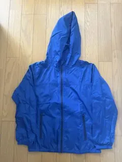 青色フード付きジャケット