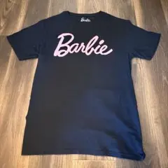 Barbie バービー ロゴ Tシャツ ブラック Sサイズ マテ