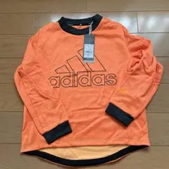 adidas キッズ　トレーナー　新品未使用 130