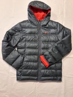 【美品シリーズ】NIKE フード付きダウンジャケット　サイズS