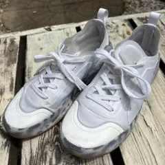 アディダス　ステラマッカートニーコラボスニーカー　23