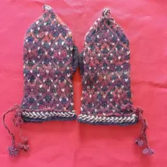 手編みの手袋　ミトン　ラトビア柄　ウール毛糸　送料込み　新品　Ｄ