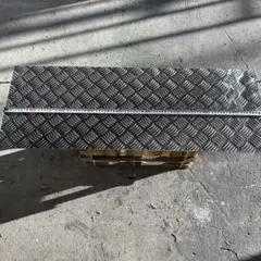 Item thumbnail for item 956e18e5-aa04-4d82-a15e-283454c64c60