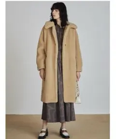 Lily Brown ムートンコート ベージュ