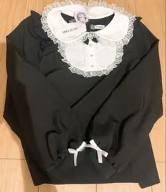新品タグ付 Lサイズ　サノカナメ×しまむら ヨーク切替レースブラウス 黒のサムネイル