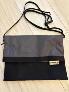 アライテント サコッシュ ENNOY