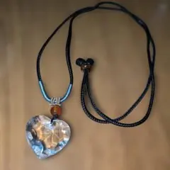 水晶 ハート型 ネックレス