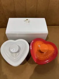 ル・クルーゼ 蓋付きハート型ラムカン&フローラゆらりグラス のセットのサムネイル