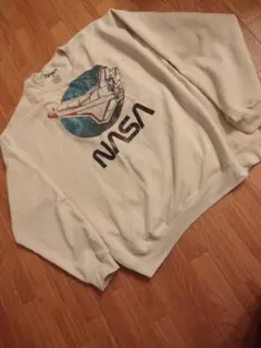 Item thumbnail for item 35298671-3b9f-4eb1-a3f7-342abb4c38ca