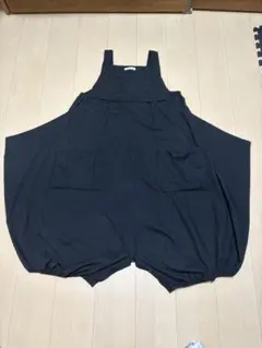 ブラックバルーンサロペット　サイレント　ワース