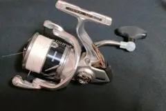 SHIMANO STRADIC C2000HGS スピニングリール - メルカリ