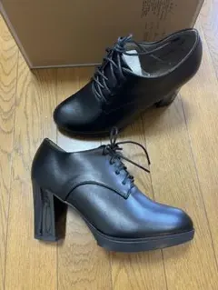 新品ブラック レースアップヒールシューズ38