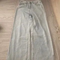 me+em select ワイドデニムパンツ Mサイズのサムネイル