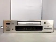 Item thumbnail for item b14d47af-f0c9-4f8f-b8eb-3d452d45f0f1