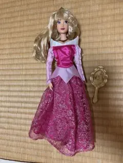 ディズニープリンセス　オーロラ姫の人形　ドール　ブラシ付き