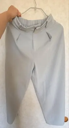 タックワイドパンツ(丈短め)