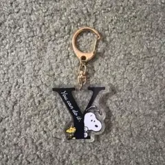 スヌーピー　イニシャル　キーホルダー
