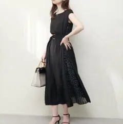 【新品未使用】ナチュラルクチュール サイドプリーツAラインワンピース 推し活