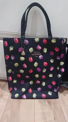 Ladurée マカロン柄 トートバッグ
