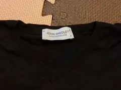 ほぼ未使用：JOHN SMEDLEY メリノウール ブラック Vネック M