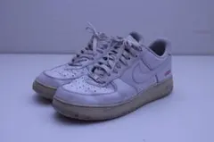 Nike Air Force 1 Supreme ホワイト