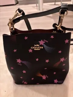 COACH 星柄ショルダーバッグ 黒/ピンク