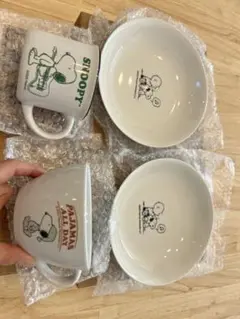 スヌーピー マグカップ　　ペア　お皿　4点セット　SNOOPY 食器