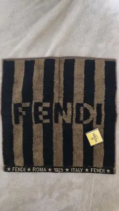 FENDI フェンディバスタオル レアデザイン ロゴ グレーチェック - メルカリ
