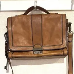 16日までの値下げ　新品　FOSSIL（フォッシル）本革レザーショルダーバックのサムネイル