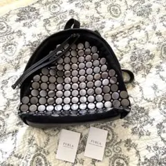 FURLA ★メタルパーツレザーリュック★のサムネイル