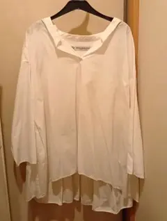 journal standard luxe ホワイト シャツ　バックボリューム