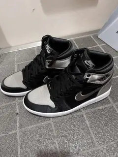 Nikeエアジョーダン1レトロHIGH OGのサムネイル