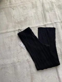 ユニクロ プリーツストレートパンツ ブラック S