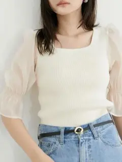 美品VIS オーガンジーキャンディスリーブリブニットオフホワイト　匿名・追跡配送