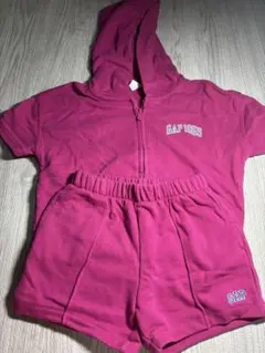 GAP フード付きトレーナー・ショートパンツセット