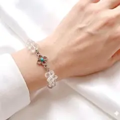 水晶×四葉チャームブレスレット　天然石　さざれ　ステンレス　ハンドメイド