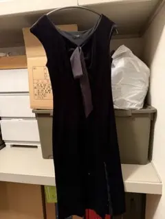 et vous 黒いリボン付きドレス